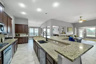 21826 Soncy Way, Tomball, TX 77377 - Photo 13