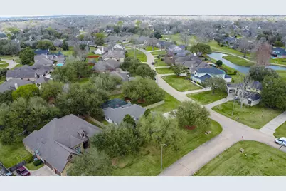 32610 Winwick Road, Fulshear, TX 77441 - Photo 3