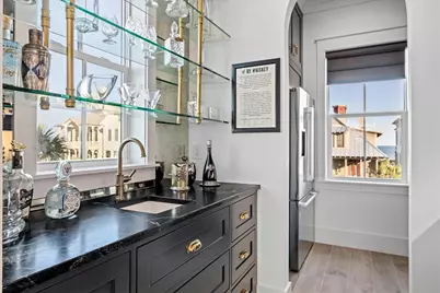 2646 E Seaside Drive, Galveston, TX 77550 - Photo 17