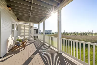 2646 E Seaside Drive, Galveston, TX 77550 - Photo 37