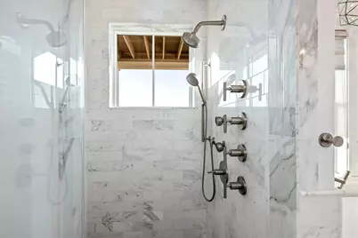 2646 E Seaside Drive, Galveston, TX 77550 - Photo 33