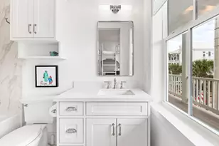 2646 E Seaside Dr, Galveston, TX 77550 - Photo 43