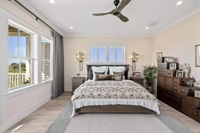 2646 E Seaside Drive, Galveston, TX 77550 - Photo 29