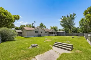 2206 Lee St, Houston, TX 77026 - Photo 13
