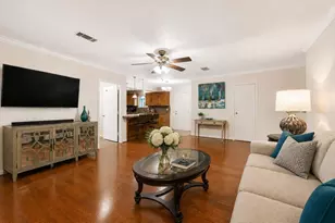 2206 Lee St, Houston, TX 77026 - Photo 3