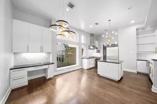 1822 Brun St, Houston, TX 77019 - Photo 11