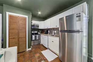 3400 Timmons Ln, Houston, TX 77027 - Photo 15