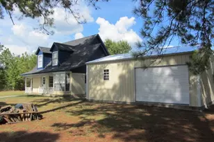 17 Julia Justice Rd, Huntsville, TX 77320 - Photo 3