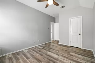 3303 Crestford Cliff Ln, Houston, TX 77047 - Photo 21