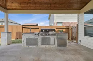 3303 Crestford Cliff Ln, Houston, TX 77047 - Photo 5