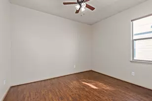 8734 Auburn Mane Dr, Tomball, TX 77375 - Photo 19