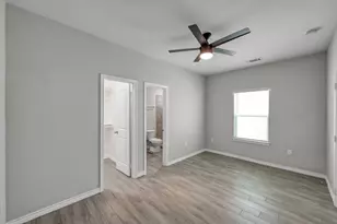 16684 E Ivanhoe, Montgomery, TX 77316 - Photo 11