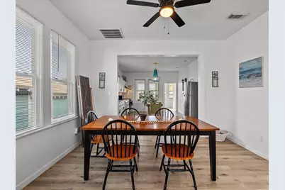 4017 Avenue L, Galveston, TX 77550 - Photo 9