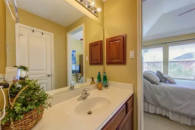 14206 Ayers Rock Road, Sugar Land, TX 77498 - Photo 23