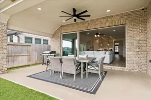 31130 Crescent Hill Dr, Fulshear, TX 77441 - Photo 23