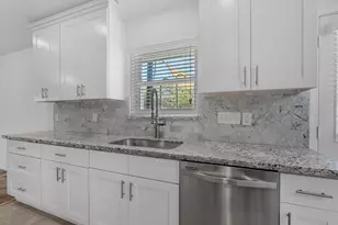 1819 Millwood Dr, Houston, TX 77008 - Photo 7