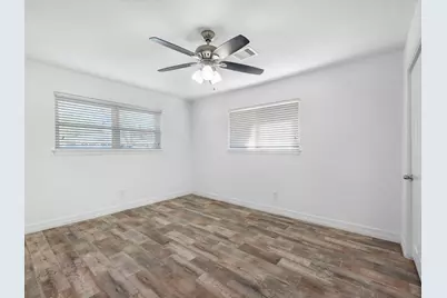 1819 Millwood Drive, Houston, TX 77008 - Photo 17