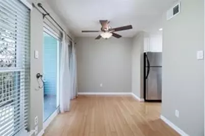 18617 Egret Bay Boulevard #708, Webster, TX 77058 - Photo 3