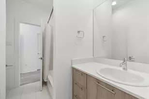 1111 Louise St, Houston, TX 77009 - Photo 17