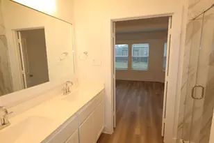 723 Hackberry Br Ct, Magnolia, TX 77354 - Photo 5