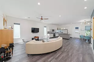 5515 Paraiso Pl, Houston, TX 77091 - Photo 7