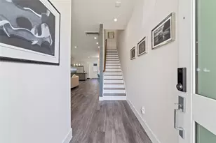 5515 Paraiso Pl, Houston, TX 77091 - Photo 9