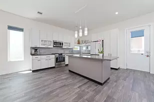 5515 Paraiso Pl, Houston, TX 77091 - Photo 1