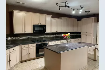 731 Annies Way, Sugar Land, TX 77479 - Photo 13