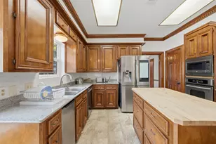 1422 Trace Dr, Houston, TX 77077 - Photo 13