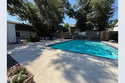 9656 Westview Drive #8, Houston, TX 77055 - Photo 39