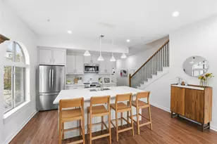 806 Jackson Hill St, Houston, TX 77007 - Photo 5