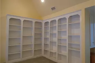 2219 Nantucket Dr, Houston, TX 77057 - Photo 19