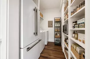 5803 Lynbrook Dr, Houston, TX 77057 - Photo 13