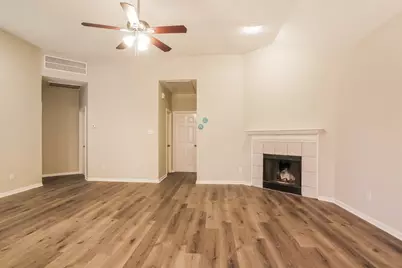 6615 Bluebottle Lane, Katy, TX 77449 - Photo 5