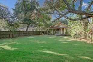 1003 Prairie St, Columbus, TX 78934 - Photo 25