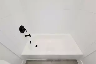 7705 Earl Rudder Wy, Houston, TX 77055 - Photo 11