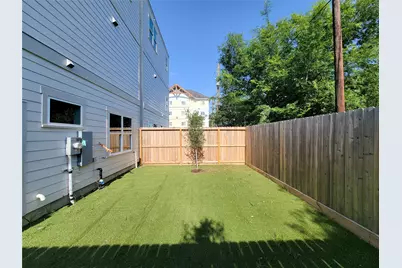7705 Earl Rudder Way, Houston, TX 77055 - Photo 3