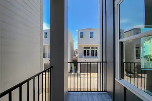 7705 Earl Rudder Wy, Houston, TX 77055 - Photo 21