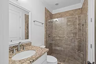 4122 Floyd St, Houston, TX 77007 - Photo 9