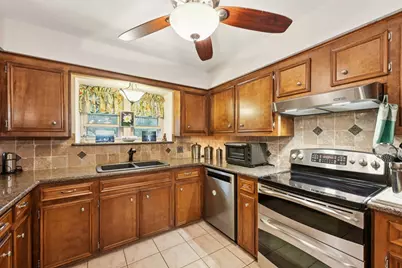 2007 Diane Street, Pinehurst, TX 77362 - Photo 11