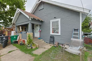 702 72nd St, Houston, TX 77011 - Photo 5