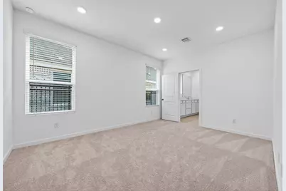 27435 Sunterra Village Dr, Katy, TX 77493 - Photo 19