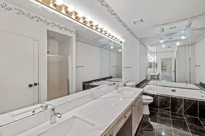 3124 Holly Hall Street #3124, Houston, TX 77054 - Photo 9