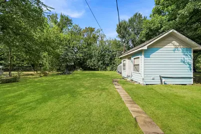 1426 Sheryl Street, Houston, TX 77029 - Photo 17