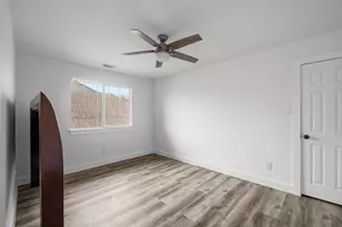 16007 Makayla Dr, Houston, TX 77049 - Photo 19