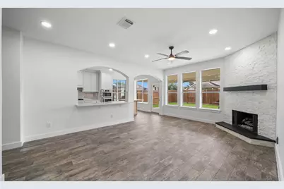 16007 Makayla Drive, Houston, TX 77049 - Photo 9