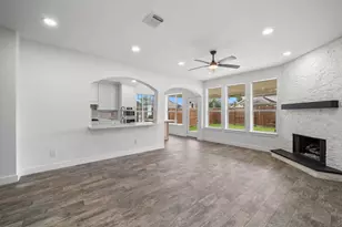 16007 Makayla Dr, Houston, TX 77049 - Photo 9