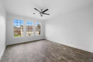 16007 Makayla Dr, Houston, TX 77049 - Photo 13
