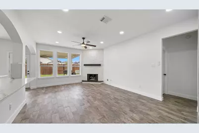 16007 Makayla Drive, Houston, TX 77049 - Photo 7