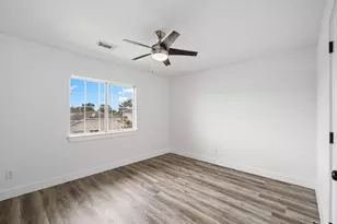 16007 Makayla Dr, Houston, TX 77049 - Photo 21